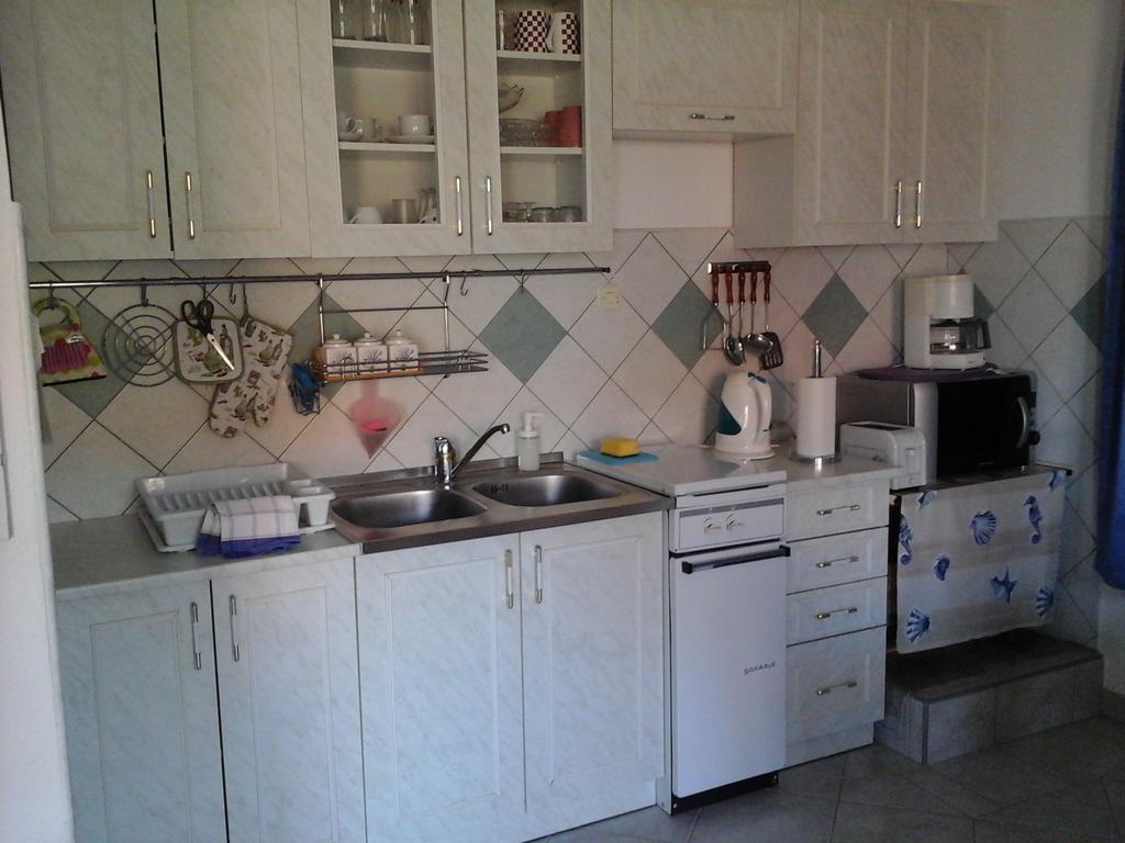 Apartment Vrulje Gornji Karin Exterior foto